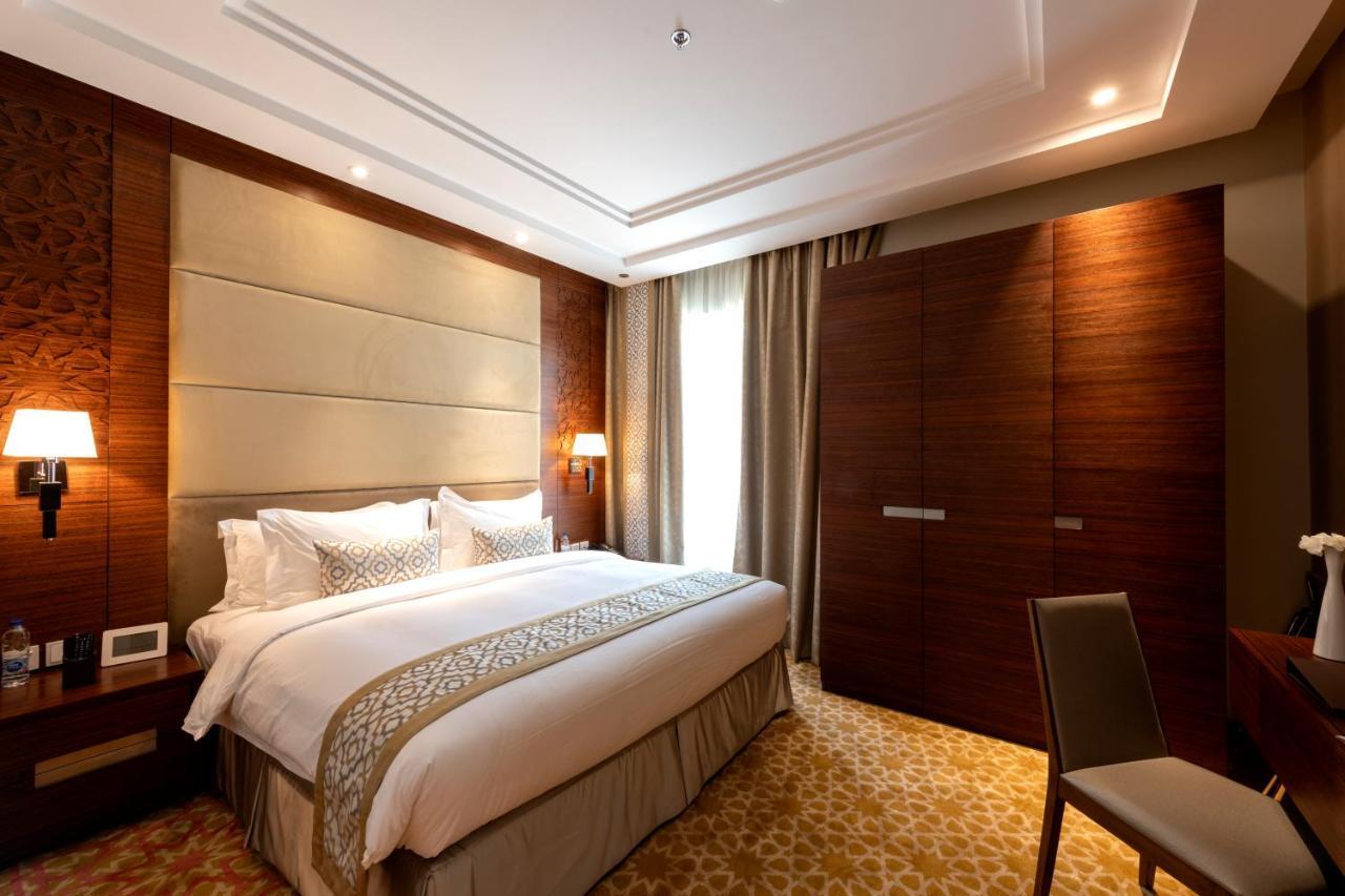 Taj Jeddah Hotel Apartment Exteriör bild