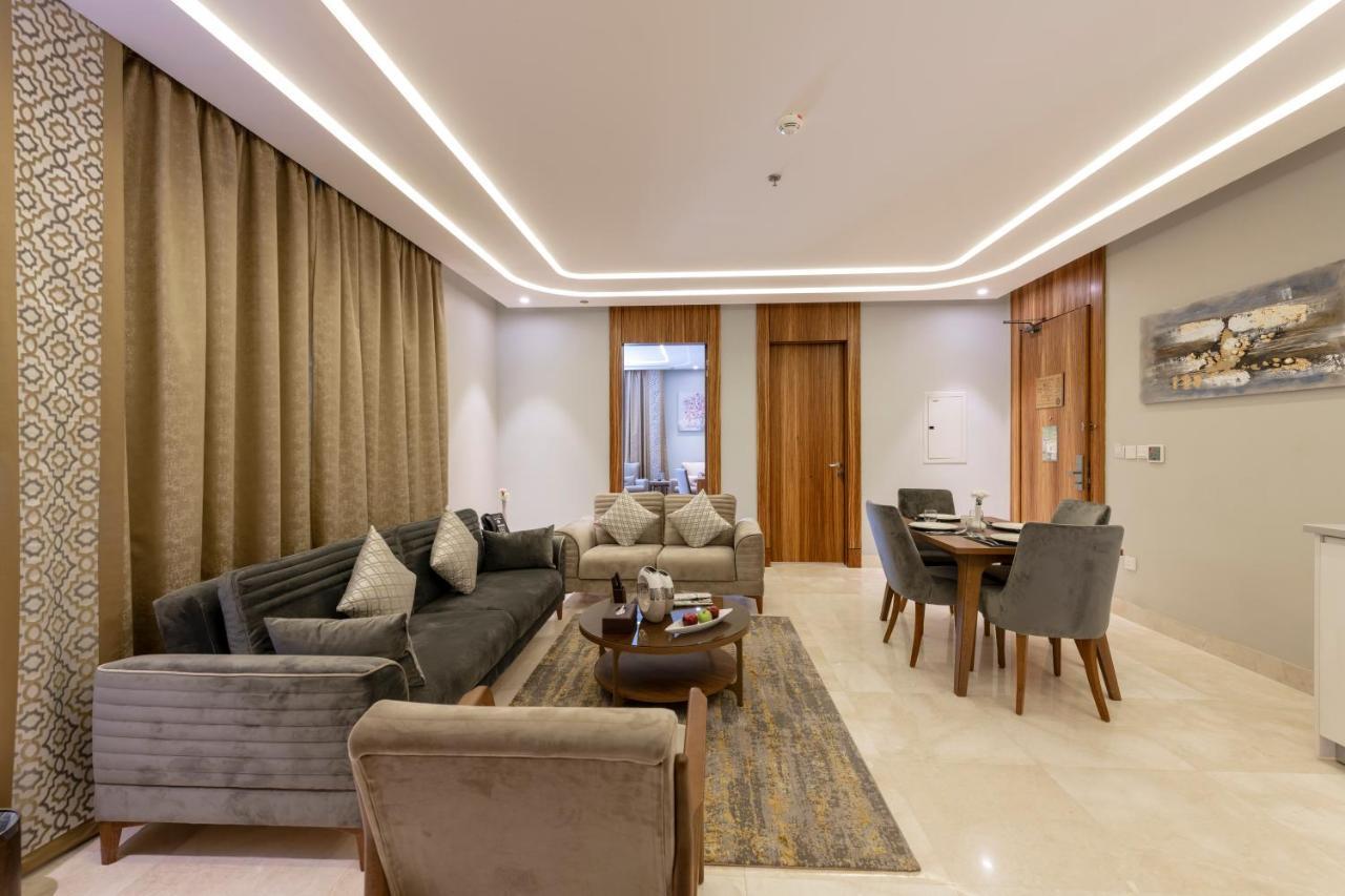 Taj Jeddah Hotel Apartment Exteriör bild