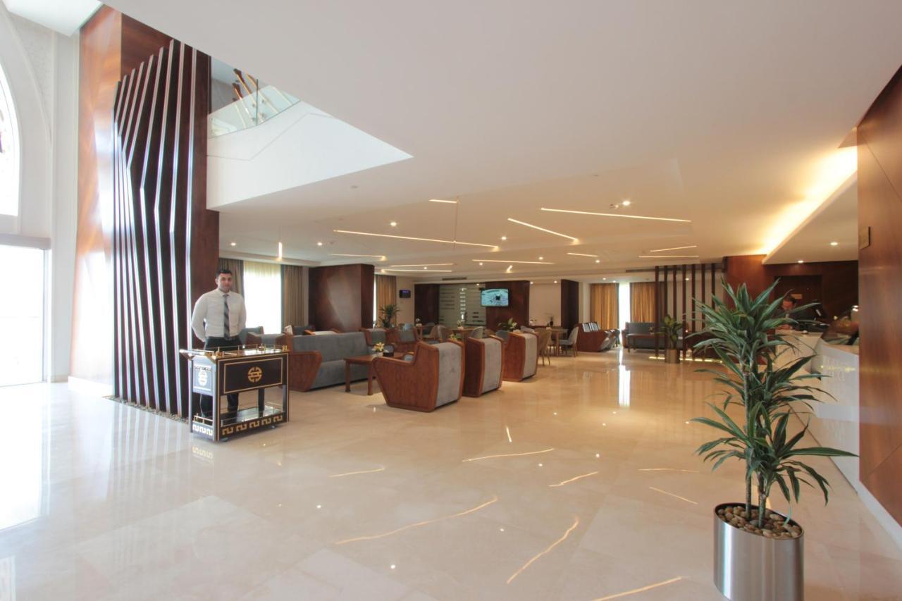 Taj Jeddah Hotel Apartment Exteriör bild